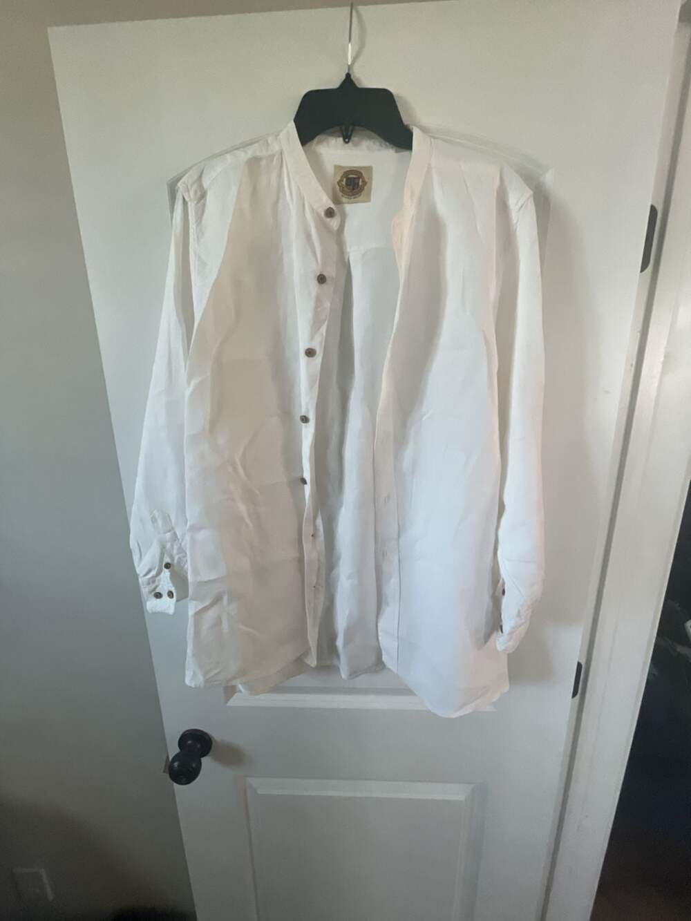 Vintage White Long Sleeve Button-Up Band Collar Shirt